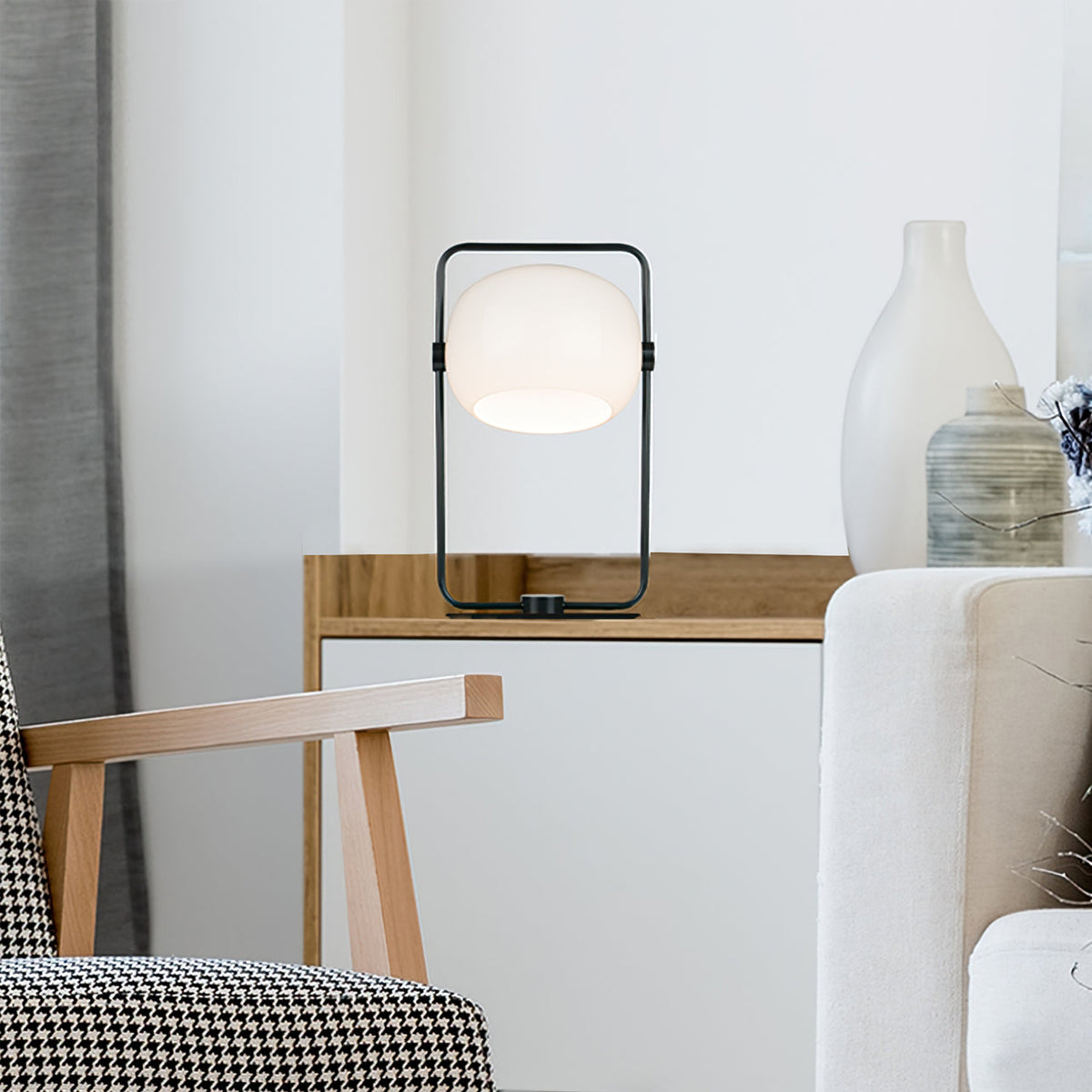 Lampe de Table en Verre Élégante - Design Minimaliste et Matériaux Premium
