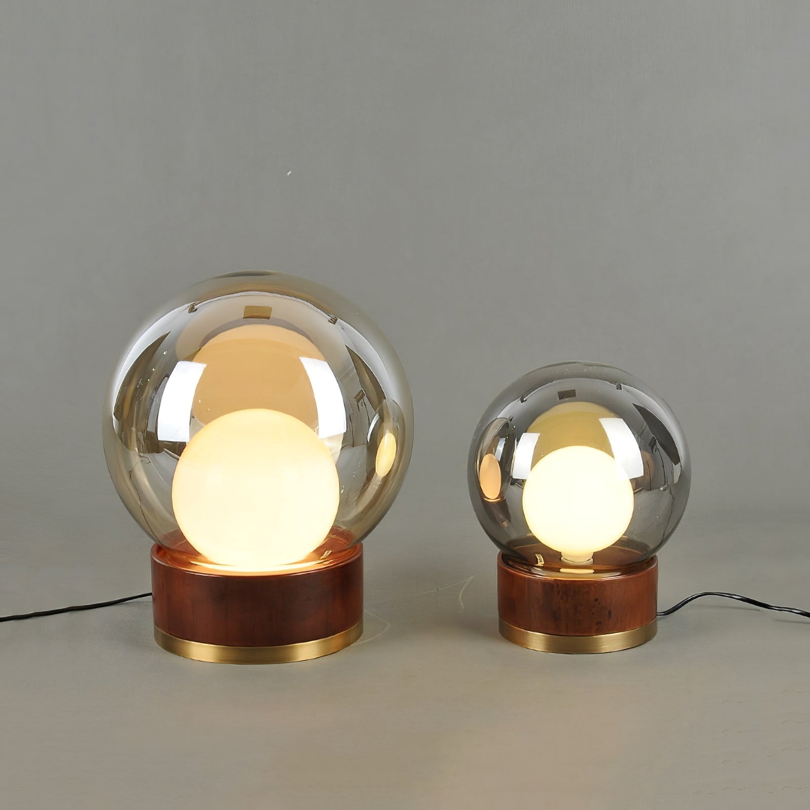 Lampe de Table Géométrique - Lumière Chaude et Accueillante