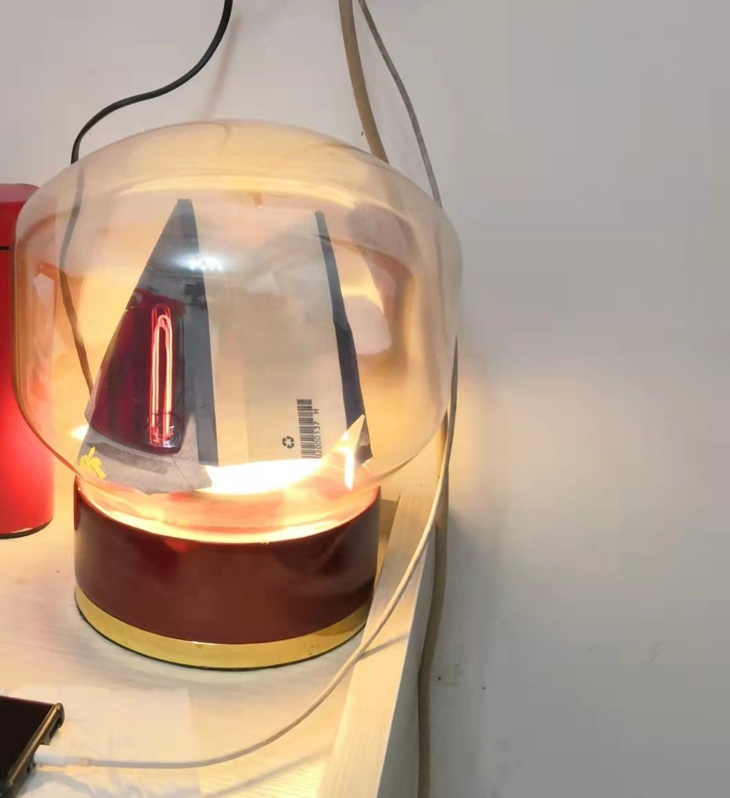 Lampe de Table Géométrique - Lumière Chaude et Accueillante