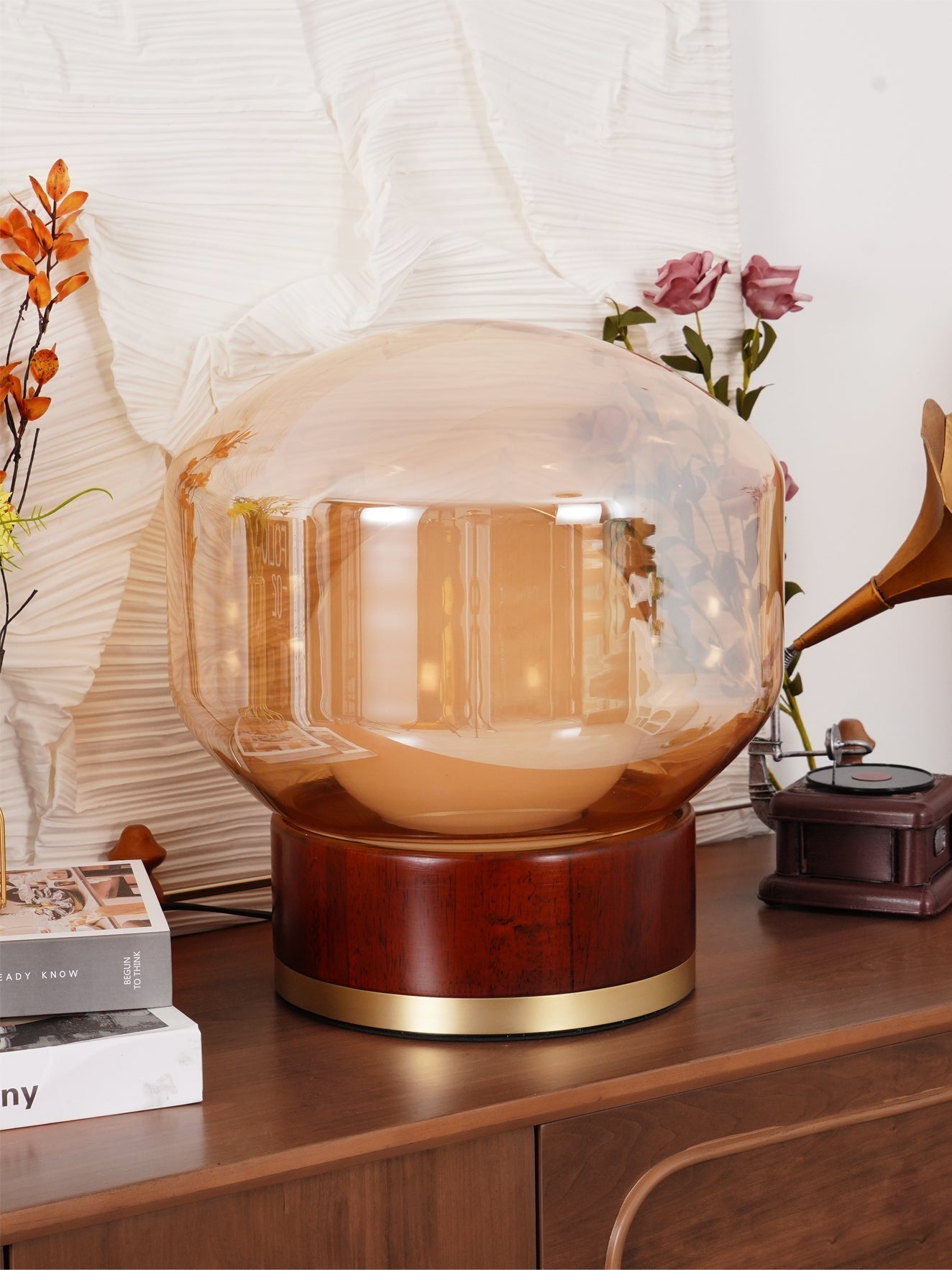 Lampe de Table Géométrique - Lumière Chaude et Accueillante