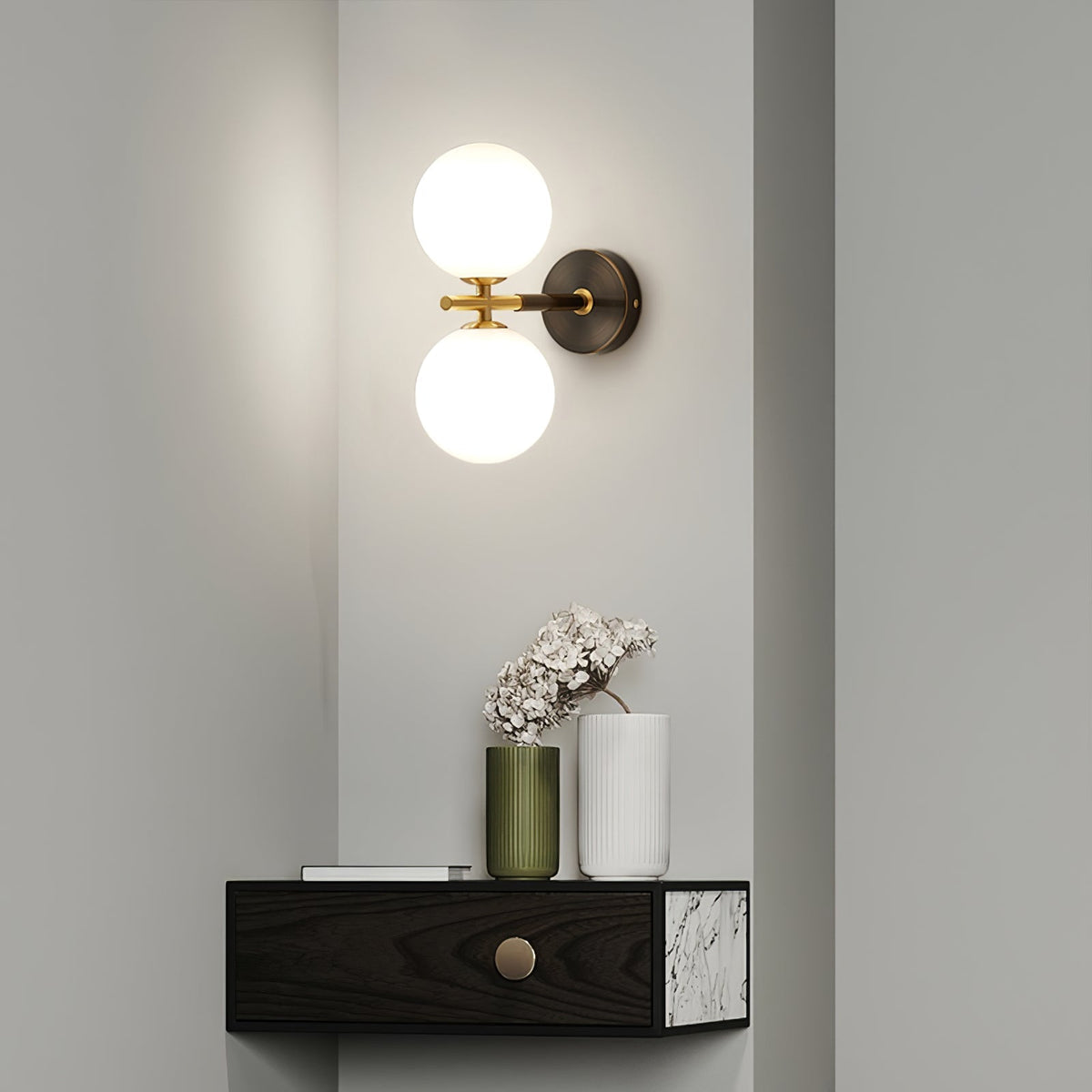 Applique Murale en Or Design Élégant - Luxe Mondial et Éclairage LED Durable