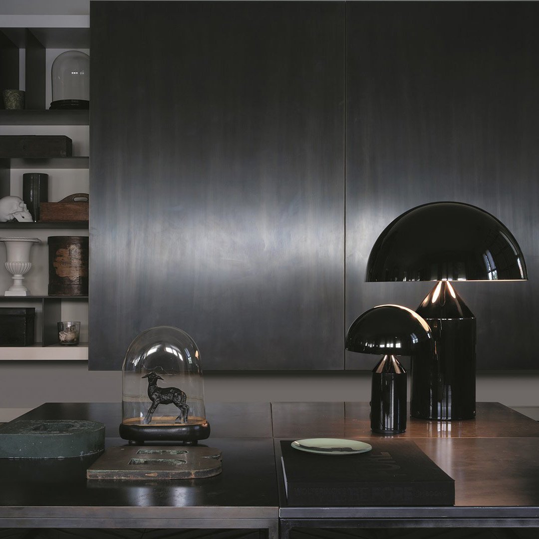 Lampe de Bureau Géométrique - Élégance Minimaliste et Éclairage Ambiant