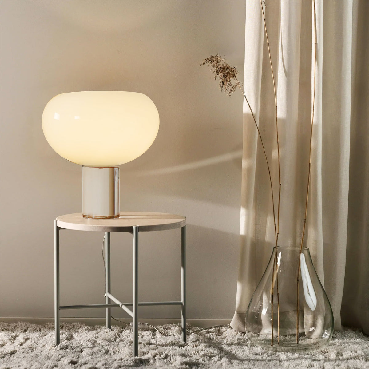 Lampe de Table en Verre Rond - Design Élégant et Fonctionnel