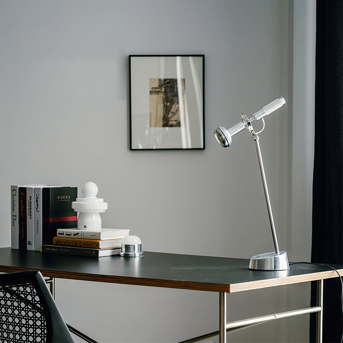 Lampe de Table Industrielle en Métal - Design Élégant et Polyvalent