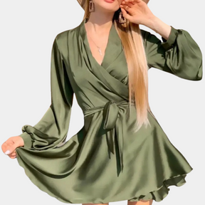Robe d'été en Satin Luxe - Design Enveloppant et Chic pour Femmes