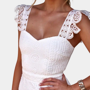 Robe d'Été en Dentelle Blanche - Élégance et Confort pour Toutes Occasions