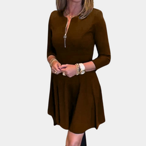Robe A-Line Élégante pour Femmes - Tissu Luxueux et Silhouette Flatteuse