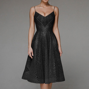 Robe de Soirée à Dos Ouvert - Motif Géométrique Élégant pour Invités