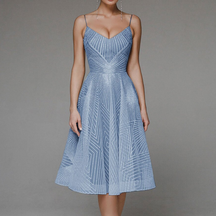 Robe de Soirée à Dos Ouvert - Motif Géométrique Élégant pour Invités