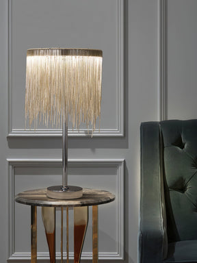 Lampe de Table Chic avec Frange - Éclairage Ambiant et Design Élégant