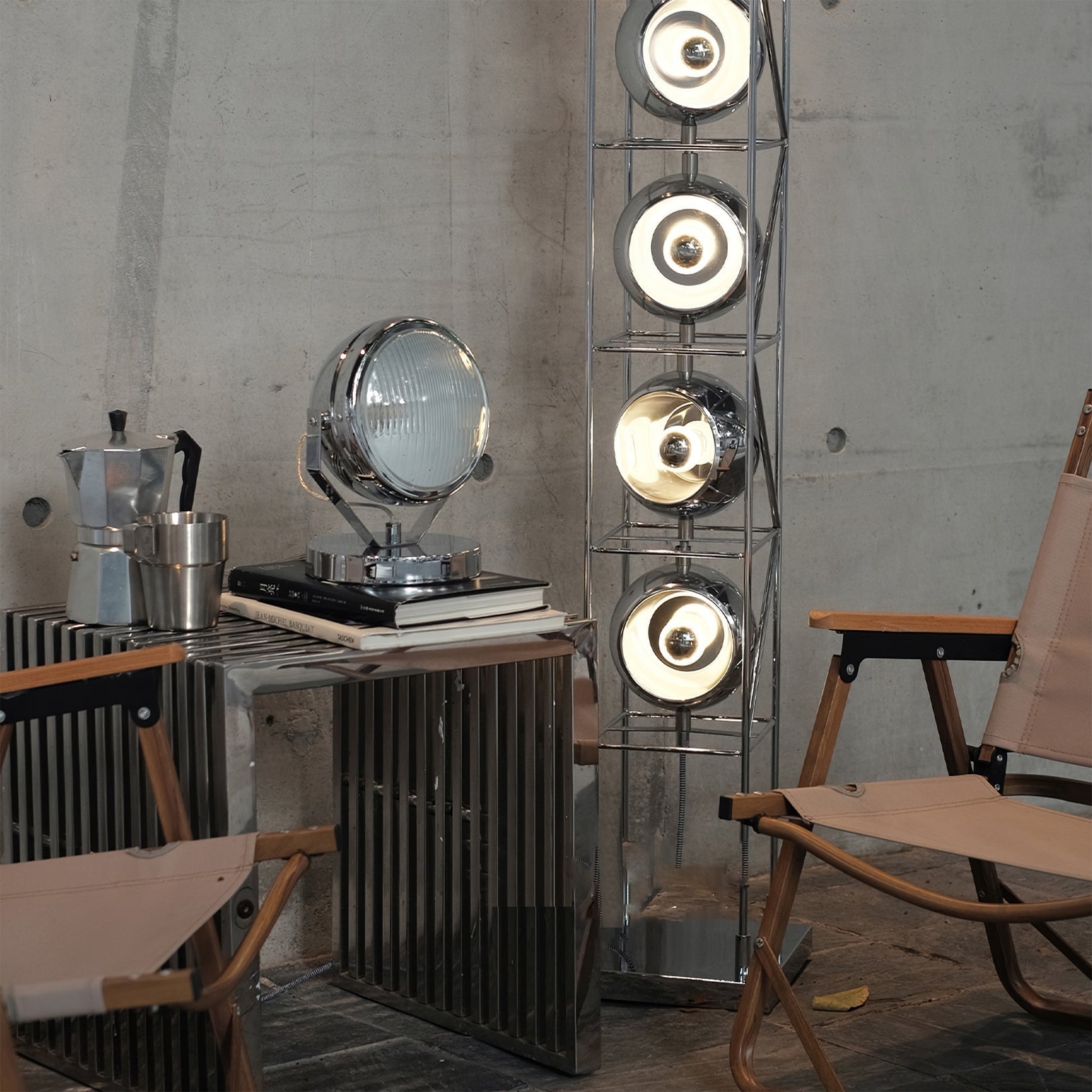 Lampe de Table LED Moderne - Design Élégant en Métal et Verre