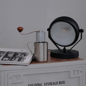 Lampe de Table LED Moderne - Design Élégant en Métal et Verre