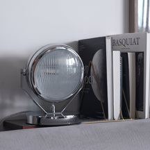Lampe de Table LED Moderne - Design Élégant en Métal et Verre