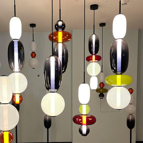 Luminaire Suspendu en Verre Coloré - Éclairage LED Ajustable et Élégant