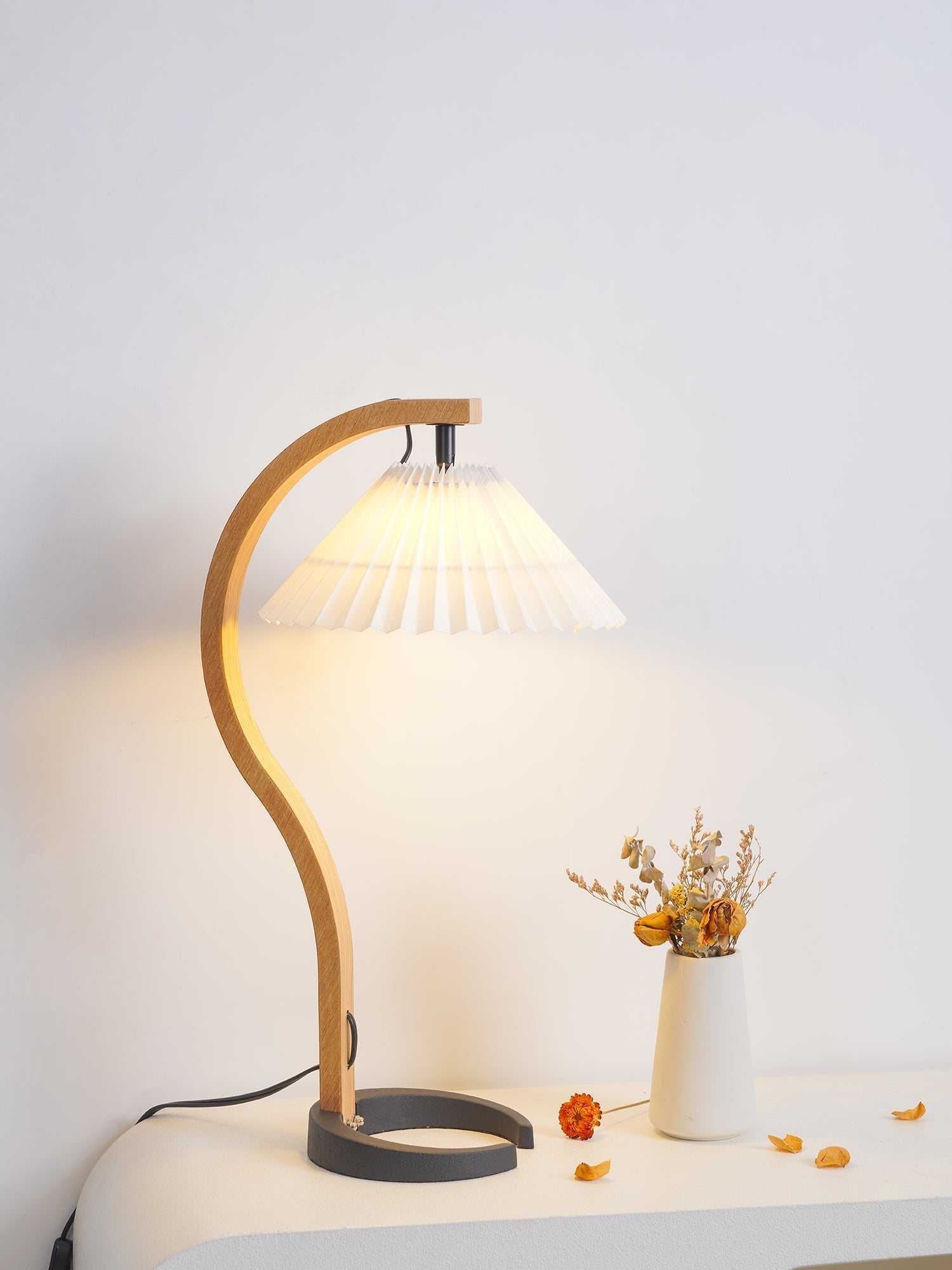 Lampe de Table en Bois Naturel - Éclairage Élégant et Ambiance Cosy