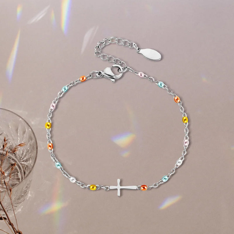 Bracelet Croix Ajustable en Argent - Design Élégant et Durable pour Amis