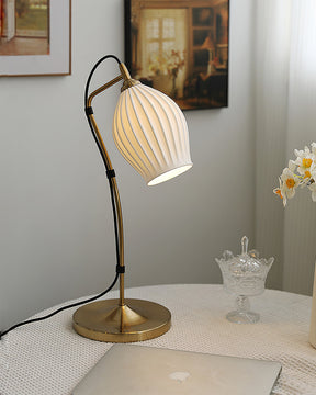 Lampe de Table en Céramique - Élégante et Sculpturale avec Texture Rainurée