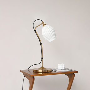 Lampe de Table en Céramique - Élégante et Sculpturale avec Texture Rainurée