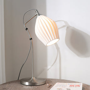 Lampe de Table en Céramique - Élégante et Sculpturale avec Texture Rainurée