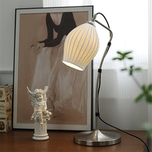 Lampe de Table en Céramique - Élégante et Sculpturale avec Texture Rainurée