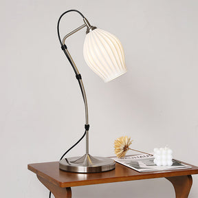 Lampe de Table en Céramique - Élégante et Sculpturale avec Texture Rainurée
