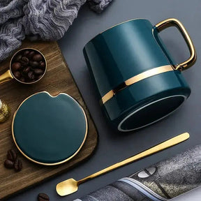 Tasses à Café en Céramique - Élégantes avec Détails Dorés