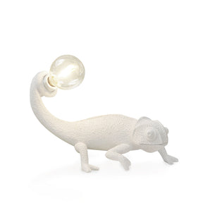 Lampe de Table Caméléon en Résine - Design Unique et Éclairage Chaleureux