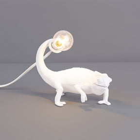 Lampe de Table Caméléon en Résine - Design Unique et Éclairage Chaleureux