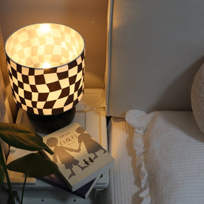 Lampe de Table Géométrique Élégante - Design Unique en Damier et Verre Transparent