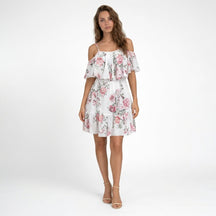 Robe mini en mousseline florale épaules dénudées volants superposés été femme