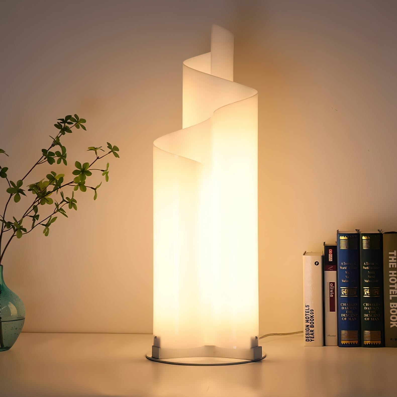 Lampe de Table Design Moderne - Éclairage Ambiant et Élégant