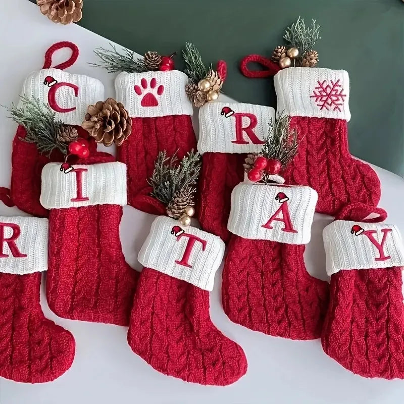 Chaussettes de Noël Personnalisées - Décor Festif et Cadeau Unique