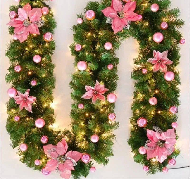 Guirlande de Noël en Rotin - Éclairage LED Chaud et Élégant