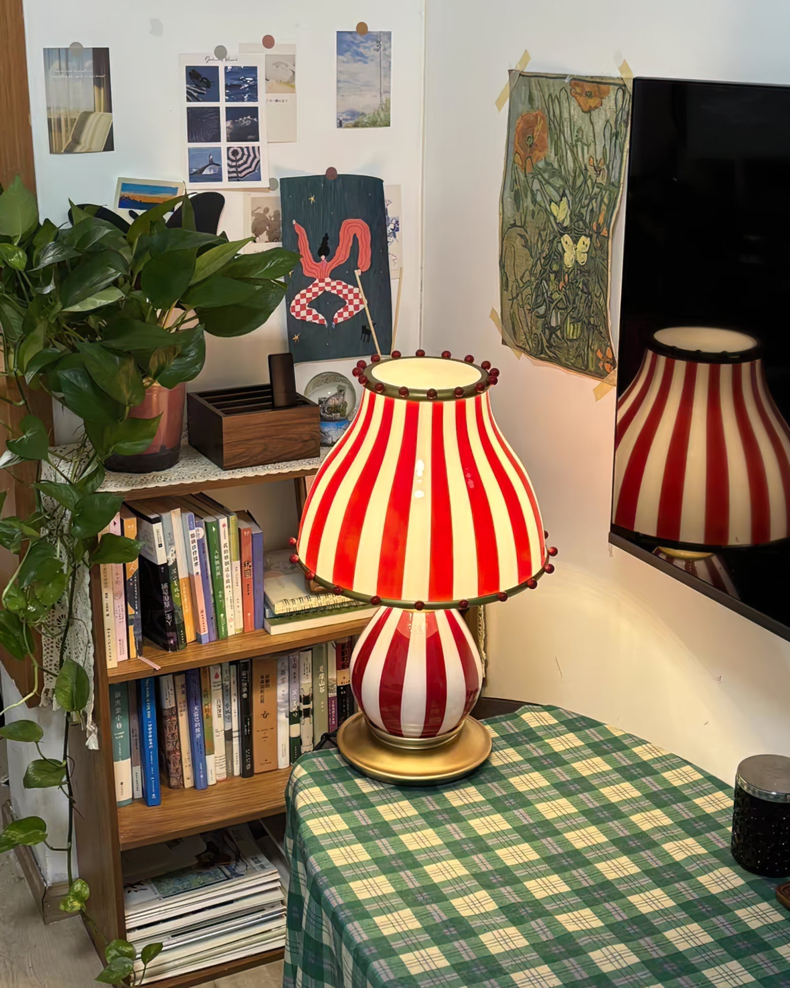 Lampe de Table Cirque Vintage - Éclat Énergique et Élégance Intemporelle