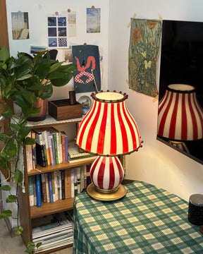Lampe de Table Cirque Vintage - Éclat Énergique et Élégance Intemporelle