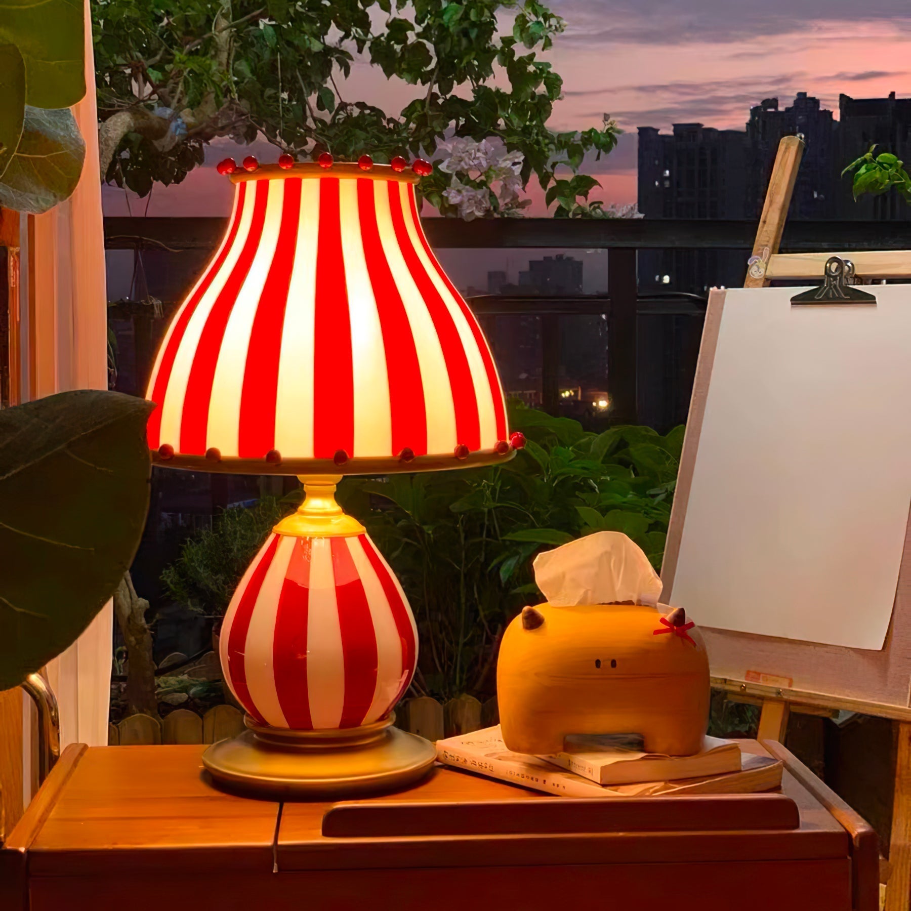 Lampe de Table Cirque Vintage - Éclat Énergique et Élégance Intemporelle