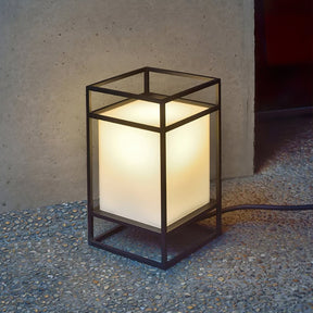Lampe d'Extérieur Étanche IP65 - Design Moderne pour Espaces Extérieurs
