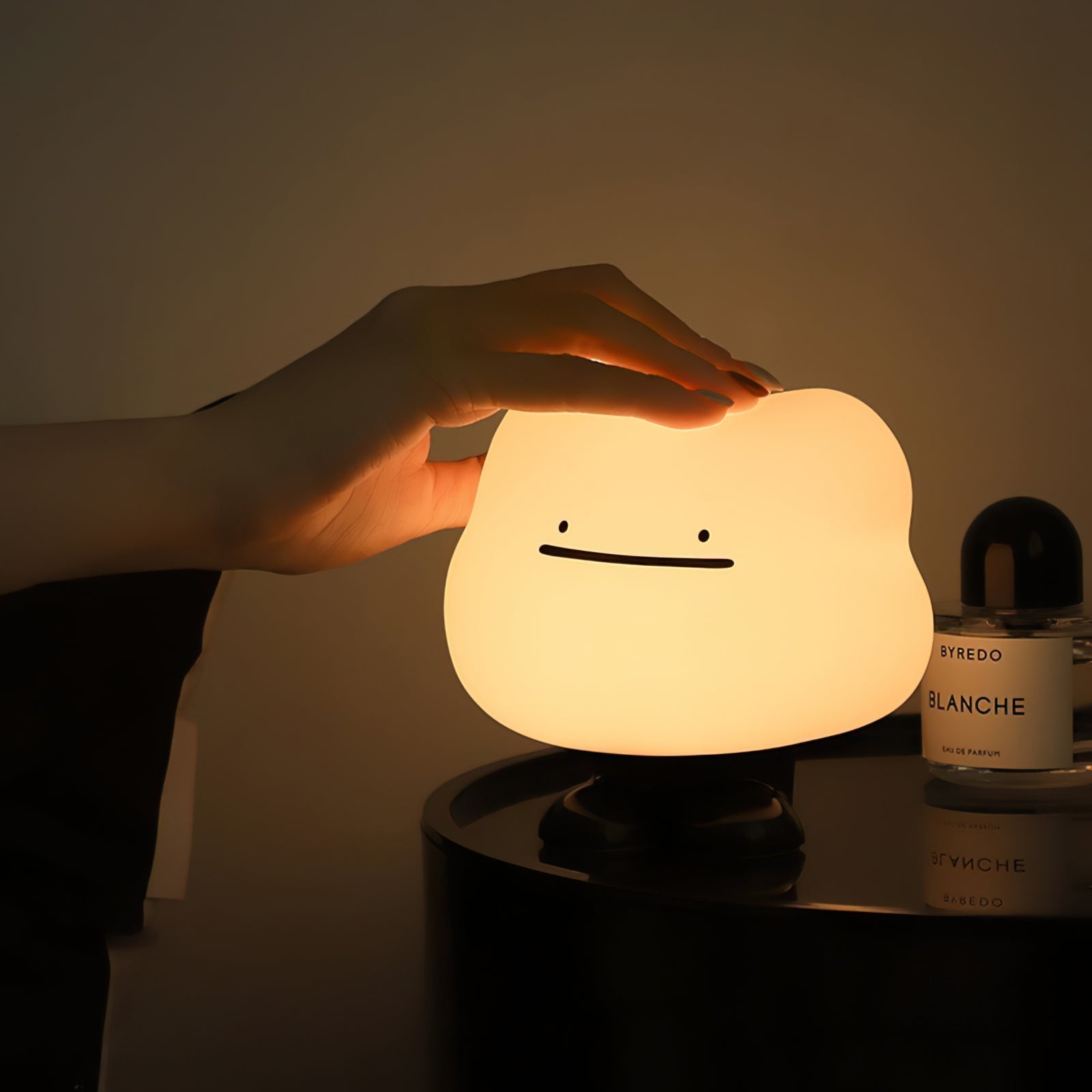 Lampe de Table Nuage - Design Unique et Ambiance Relaxante