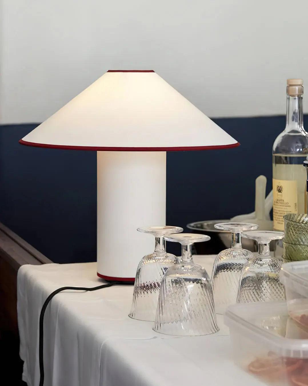 Lampe de Table Élégante et Moderne - Éclairage Chaud et Ambiance Luxueuse