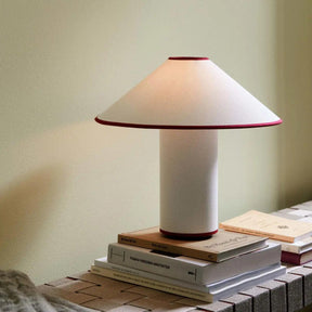 Lampe de Table Élégante et Moderne - Éclairage Chaud et Ambiance Luxueuse