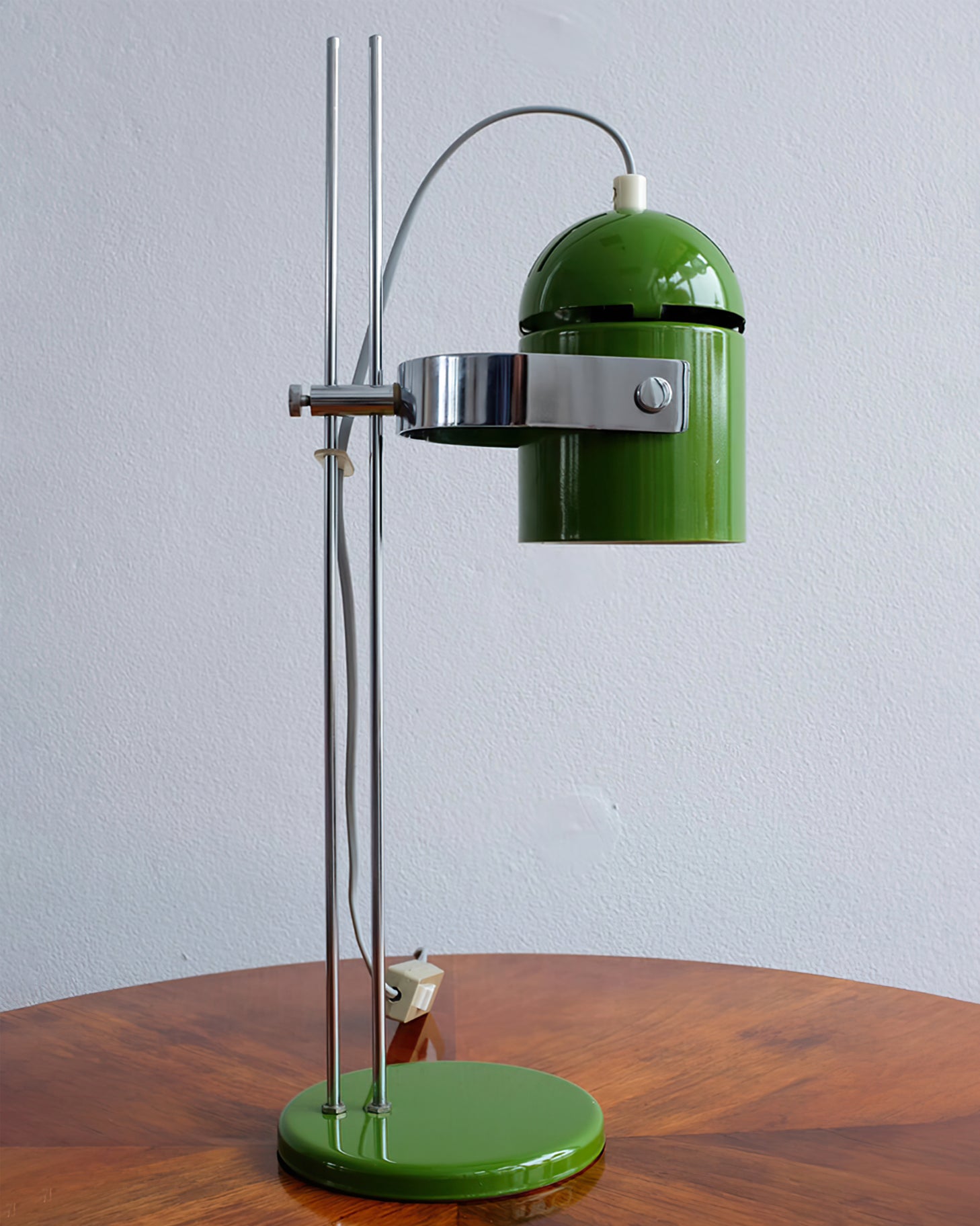 Lampe de Table Flexible - Design Épuré et Lumière Ambiante