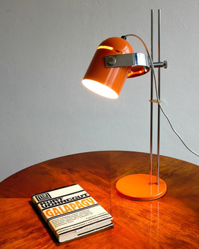 Lampe de Table Flexible - Design Épuré et Lumière Ambiante