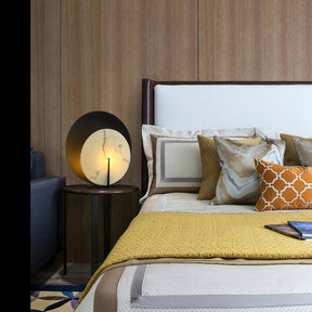 Lampe en Albâtre Élégante - Éclairage Subtil et Touche de Luxe