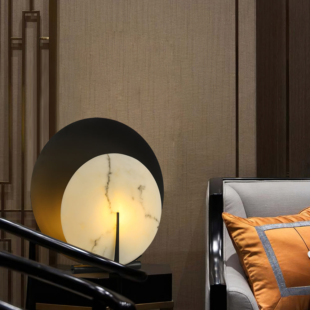 Lampe en Albâtre Élégante - Éclairage Subtil et Touche de Luxe