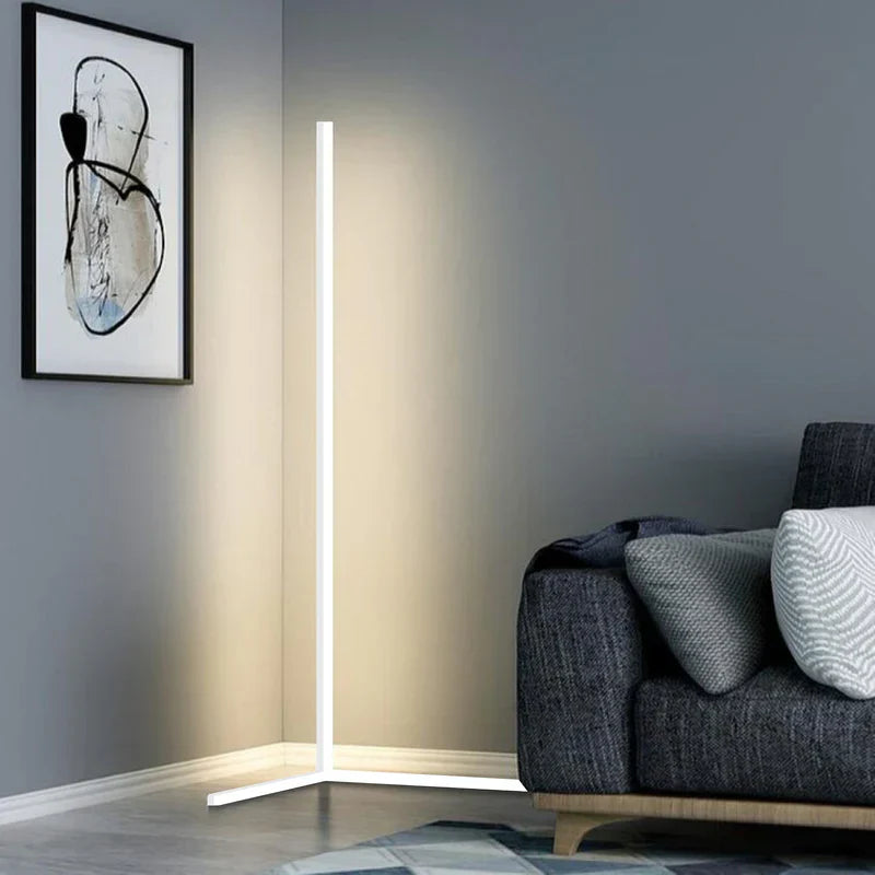 Lampe d'Angle RGB Moderne - Ambiance Colorée et Design Élégant