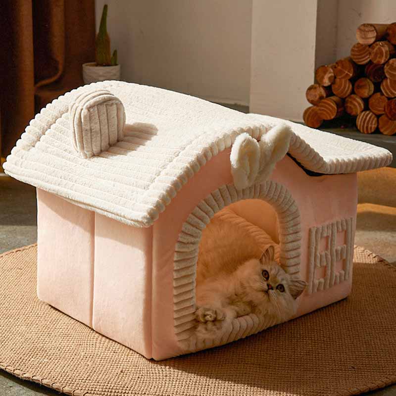 Lit Doux pour Chat Enclos - Confort Intérieur et Sommeil Réparateur