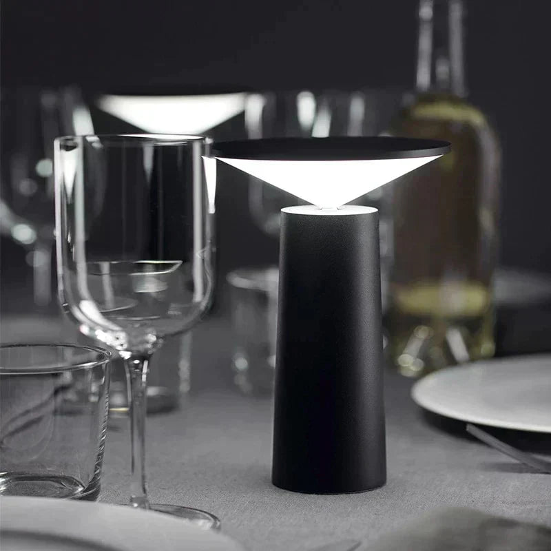 Lampe de Table LED Extérieure - Éclairage Pivotant et Énergétique