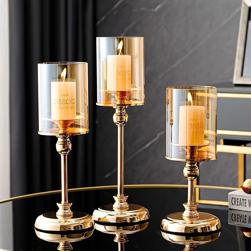 Bougeoirs Rétro Luxe pour Mariages - Élégance Romantique en Métal Durable
