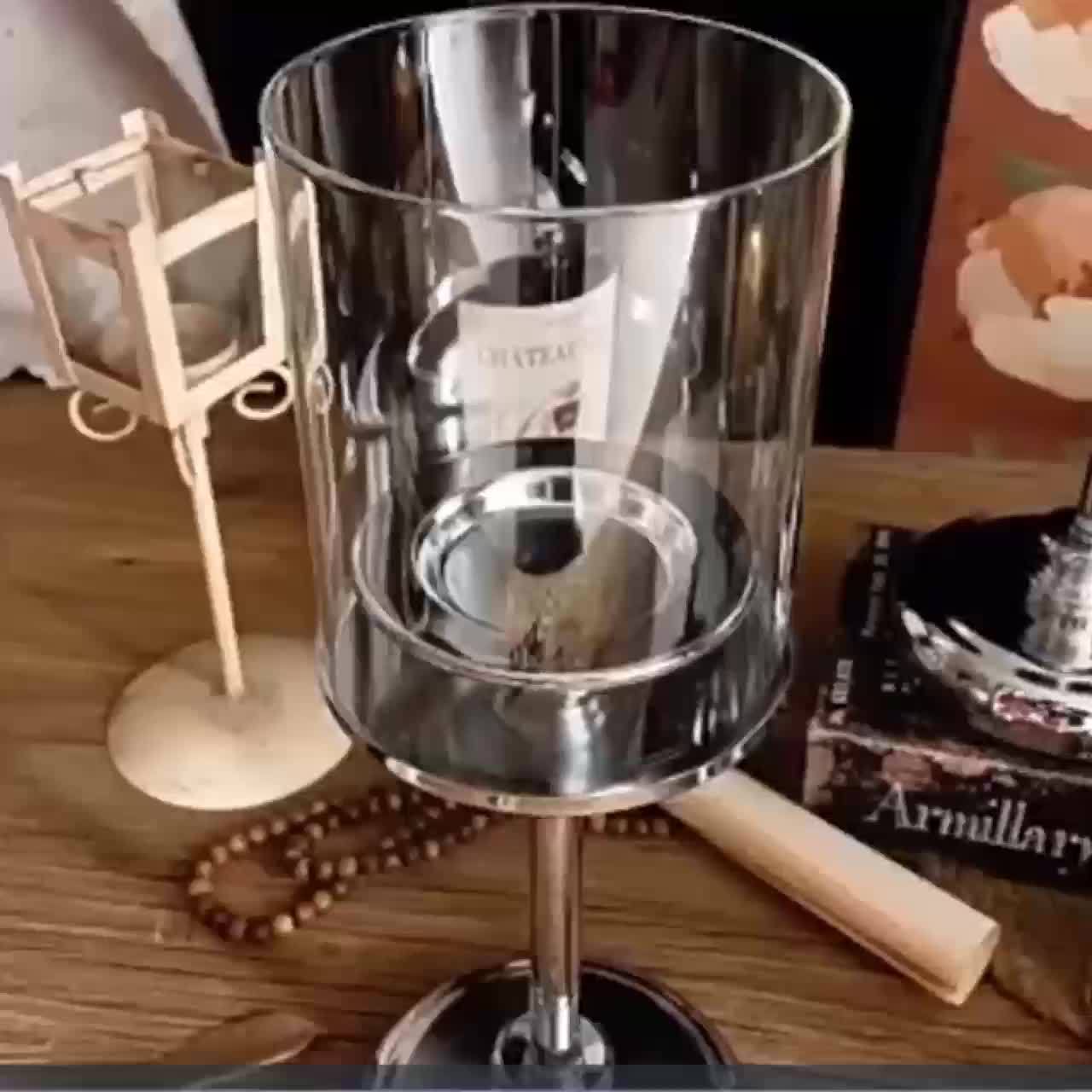 Bougeoirs Rétro Luxe pour Mariages - Élégance Romantique en Métal Durable