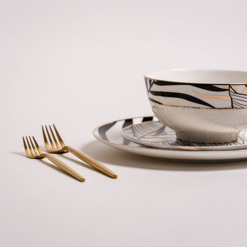 Ensemble de Plats en Céramique Noire - Élégance et Durabilité pour Chaque Occasion
